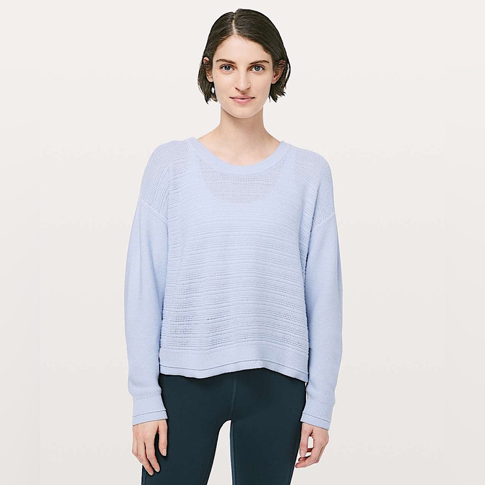 Lululemon Nurture & Nature Pullover
Serene Blue 10